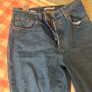 Levi size 31 women’s rib cage denim